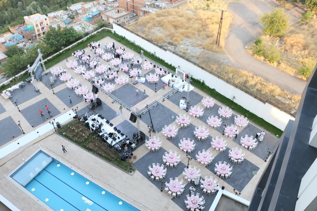 Hotel Wyndham Garden Diyarbakır Zewnętrze zdjęcie