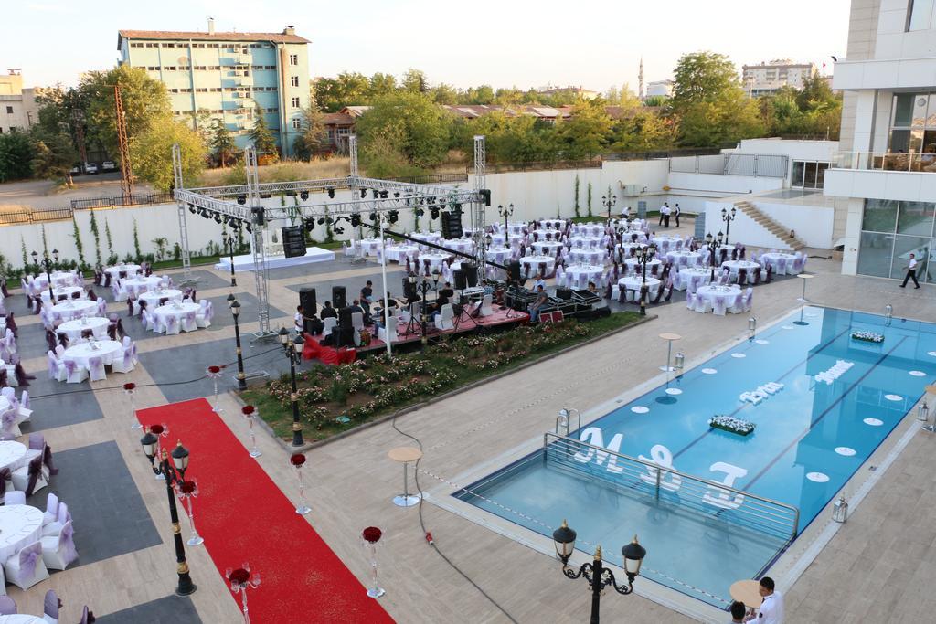 Hotel Wyndham Garden Diyarbakır Zewnętrze zdjęcie