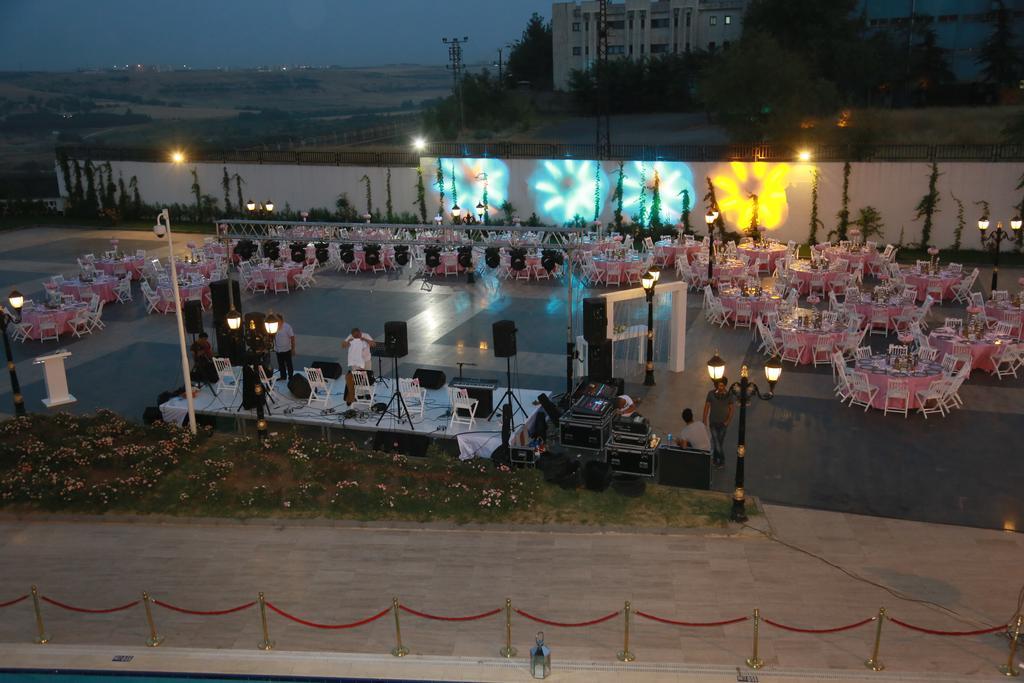 Hotel Wyndham Garden Diyarbakır Zewnętrze zdjęcie