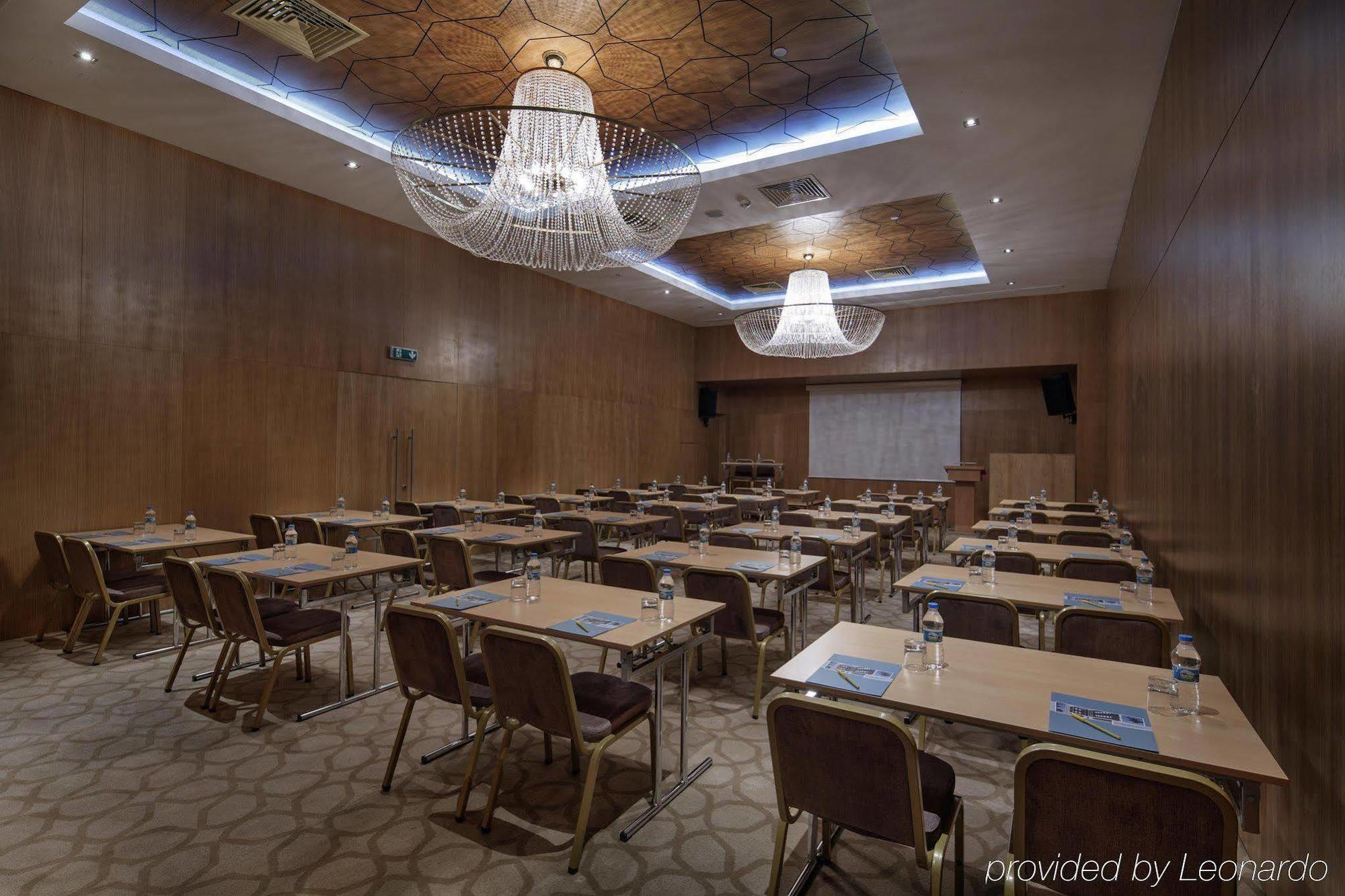 Hotel Wyndham Garden Diyarbakır Zewnętrze zdjęcie
